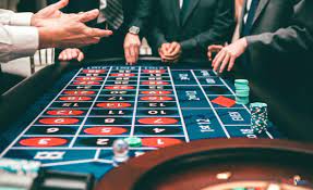 Онлайн казино Casino Roy Spins